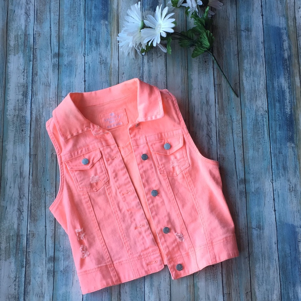 Vanity vest